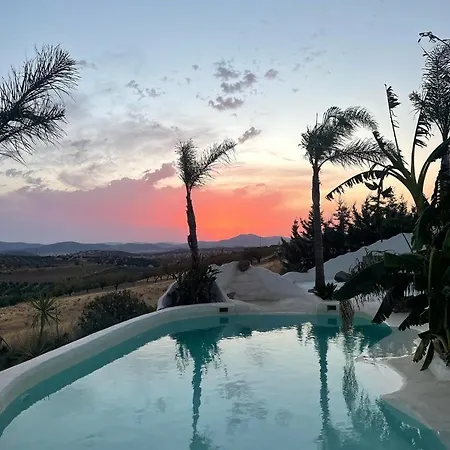 Finca El Atardecer-luna Los Santos de Maimona