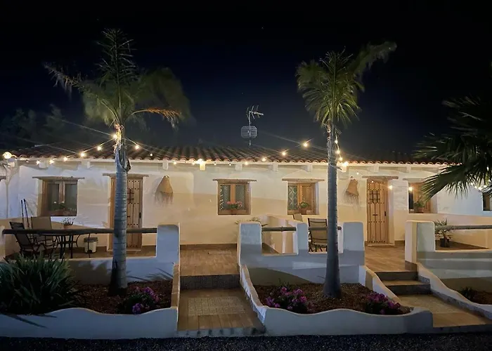 El Atardecer-luna アパートホテル